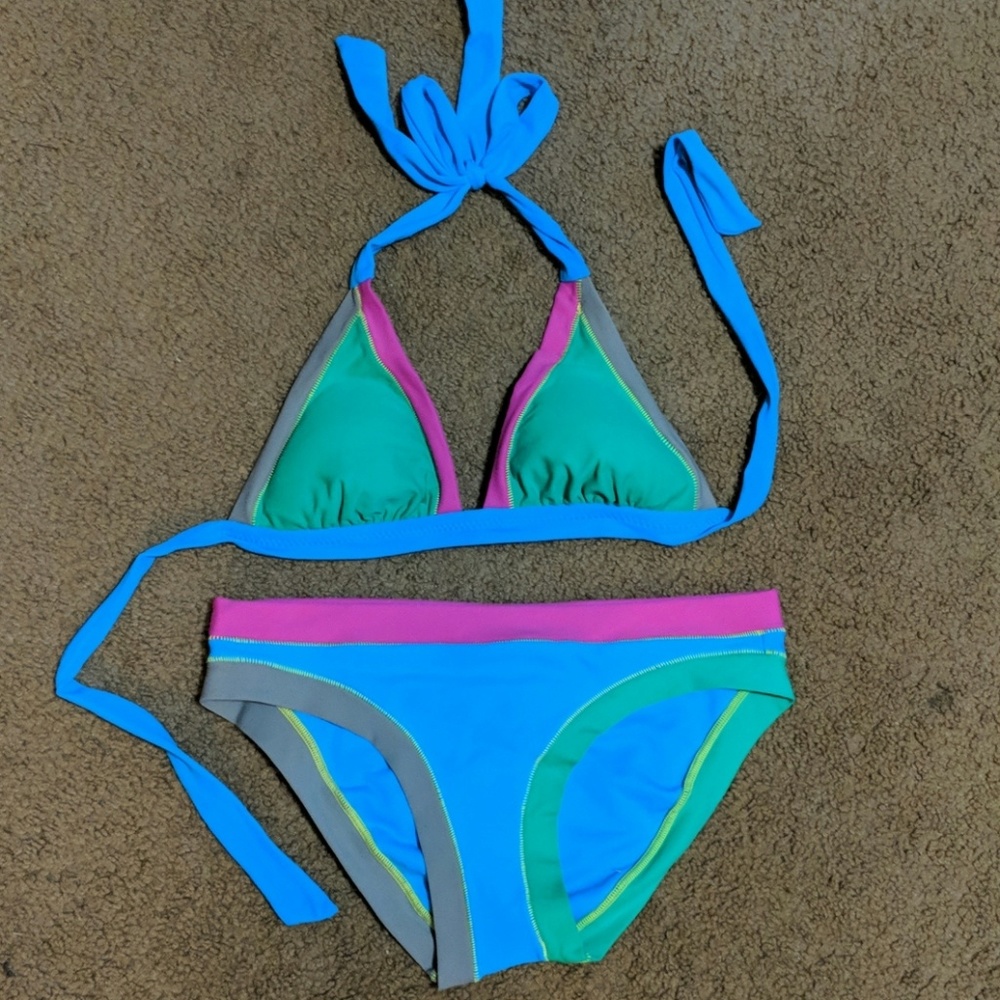Bold Bikini